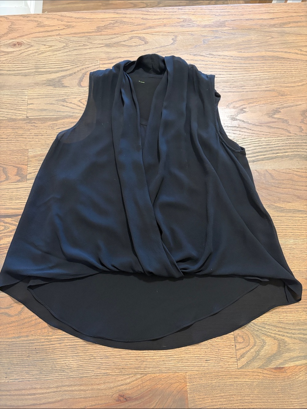 Vintage XS Sleeveless Black Draped V-Neck Top EUC